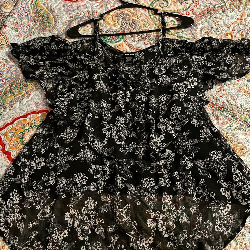 Torrid cold shoulder blouse